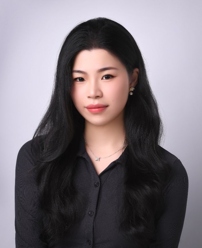 Portrait of Jacquie Wang, CPA, accounting and payroll advisor